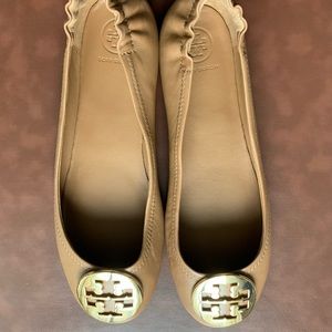 Tory Burch ballet flat